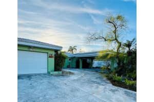 11420 6TH STREET, TREASURE ISLAND, FL 33706 Sold 02/25/25