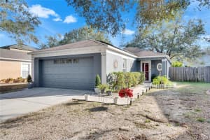 410 PINE POINTE COURT, SEFFNER, FL 33584 Sold 04/23/25