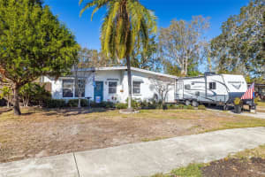 416 COUNTRY CLUB DRIVE, OLDSMAR, FL 34677 Sold 03/17/25