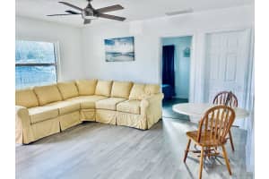 208 PENNSYLVANIA AVENUE, OSPREY, FL 34229 Sold 04/11/25