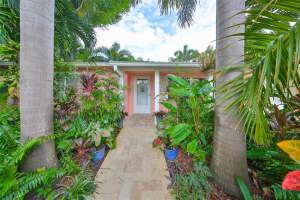 5934 115TH LANE, SEMINOLE, FL 33772 Sold 03/03/25