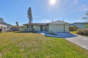 6025 Florida Cir S, APOLLO BEACH