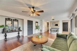 4128 PINELAKE LANE, TAMPA, FL 33618 Sold 04/01/25