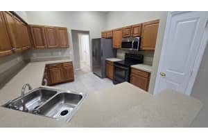 9401 AZALEA RIDGE CIRCLE, TAMPA, FL 33647 Sold 03/31/25