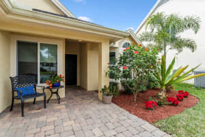 14510 THORNFIELD CT, TAMPA, FL 33624 Sold 02/28/25