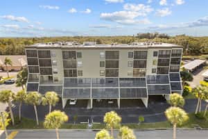 9860 62ND TERRACE, ST PETERSBURG, FL 33708 Sold 03/25/25