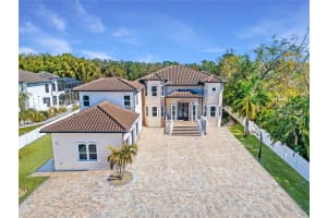 9401 93RD STREET, SEMINOLE, FL 33777 Sold 07/31/25