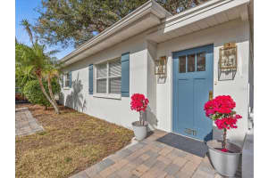 3211 OAKELLAR AVENUE, TAMPA, FL 33611 Sold 04/04/25