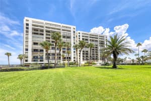 1460 GULF BOULEVARD, CLEARWATER, FL 33767 Sold 03/31/25