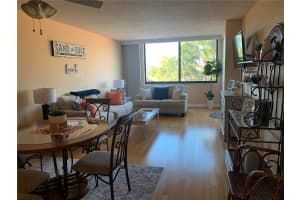 6219 PALMA DEL MAR BOULEVARD, ST PETERSBURG, FL 33715 - MLS#MFRTB8344735