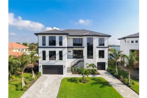 2081 MICHIGAN AVENUE, ST PETERSBURG, FL 33703 - MLS#MFRTB8344767