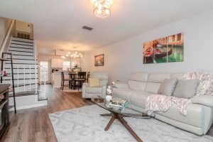 3395 WYOMING CIRCLE, TAMPA, FL 33611 Sold 04/21/25