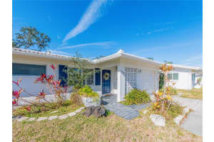 9290 141ST STREET, SEMINOLE, FL 33776 Sold 02/18/25