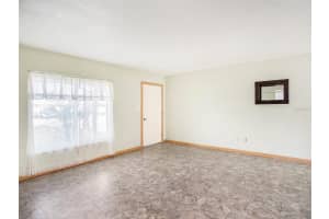 989 6TH AVENUE, LARGO, FL 33770 Sold 05/21/25