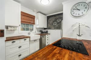 13716 ORANGE SUNSET DRIVE, TAMPA, FL 33618 Sold 03/31/25