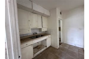 1311 11TH AVENUE, ST PETERSBURG, FL 33705 Sold 08/29/25