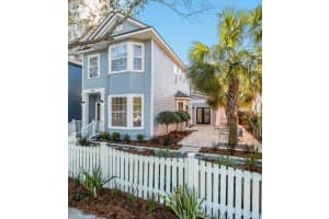 12817 1ST PLACE, NEWBERRY, FL 32669 Sold 05/19/25