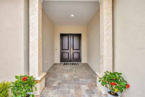 10542 CORY LAKE DRIVE, TAMPA, FL 33647 Sold 03/19/25