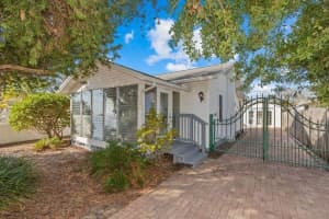 2907 CLINTON STREET, GULFPORT, FL 33707 Sold 03/27/25