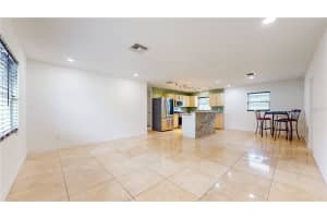 1130 QUEEN STREET, ST PETERSBURG, FL 33713 Sold 05/20/25
