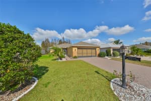 1123 EMERALD DUNES DRIVE, SUN CITY CENTER, FL 33573 - MLS#MFRTB8345227