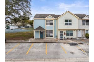 13817 STONE MILL WAY, TAMPA, FL 33613 Sold 04/24/25