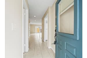 13817 STONE MILL WAY, TAMPA, FL 33613 Sold 04/24/25