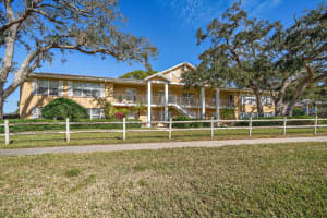 2112 GULF VIEW BOULEVARD, DUNEDIN, FL 34698 Sold 06/06/25