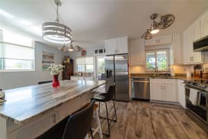 2798 66TH WAY, ST PETERSBURG, FL 33710 Sold 03/28/25