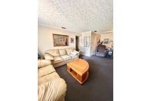 512 GREENBAY AVENUE, BRANDON, FL 33510 Sold 04/11/25