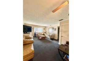 512 GREENBAY AVENUE, BRANDON, FL 33510 Sold 04/11/25