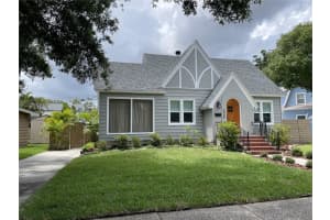 2327 WOODLAWN CIRCLE, ST PETERSBURG, FL 33704 Sold 03/31/25