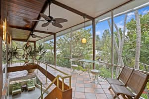 711 PINELLAS POINT DRIVE, ST PETERSBURG, FL 33705 Sold 03/14/25