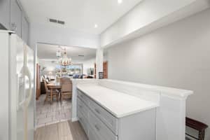 6075 SHORE BOULEVARD, GULFPORT, FL 33707 Sold 04/16/25
