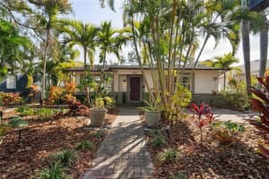 216 23RD AVENUE, ST PETERSBURG, FL 33704 Sold 05/09/25
