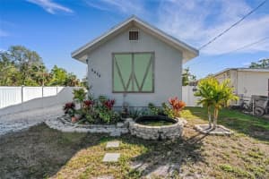 2070 28TH STREET, SARASOTA, FL 34234 Sold 04/25/25