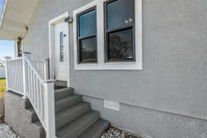 2070 28TH STREET, SARASOTA, FL 34234 Sold 04/25/25