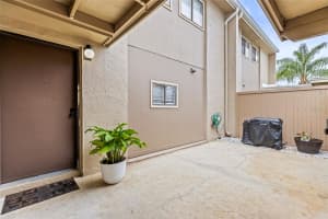 8013 PEACH DRIVE, TEMPLE TERRACE, FL 33637 Sold 03/28/25