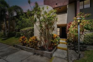 880 S Village Lake Dr N #106, ST PETERSBURG