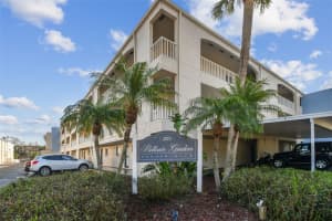 215 VALENCIA BOULEVARD, BELLEAIR BLUFFS, FL 33770 Sold 05/30/25