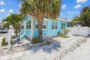 13405 GULF BOULEVARD, MADEIRA BEACH, FL 33708 Sold 02/26/25