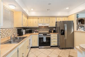 801 83RD AVENUE, ST PETERSBURG, FL 33702 - MLS#MFRTB8346019