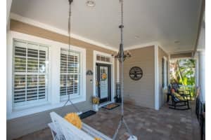 404 MANNS HARBOR DRIVE, APOLLO BEACH, FL 33572 Sold 08/14/25