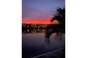 7540 BAY ISLAND DRIVE, SOUTH PASADENA, FL 33707 Sold 04/04/25