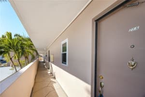 7540 BAY ISLAND DRIVE, SOUTH PASADENA, FL 33707 Sold 04/04/25