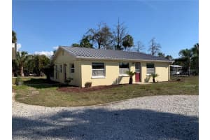 11217 Riverview Dr, RIVERVIEW