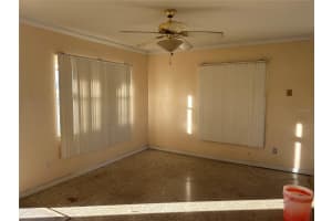 5163 JASMINE CIRCLE, ST PETERSBURG, FL 33714 Sold 04/16/25