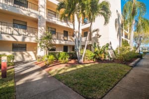 11485 Oakhurst Rd #a301, LARGO