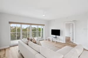 960 STARKEY ROAD, LARGO, FL 33771 - MLS#MFRTB8346252