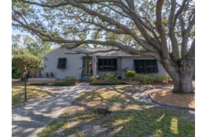 314 33rd Ave Ne, ST PETERSBURG